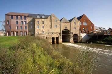 בית מלון כפרי S Hertogenmolens