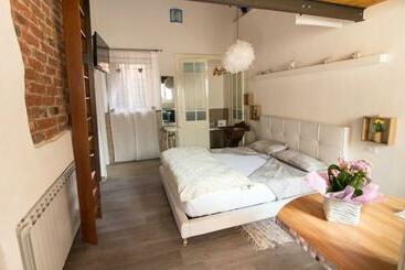 ペンション Mansarde & Suite Maison 1706 Lago Orta