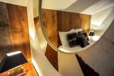 هتل Crans Luxury Lodges