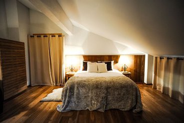 هتل Crans Luxury Lodges