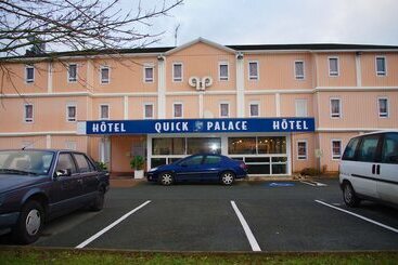 בית מלון כפרי Quick Palace Poitiers