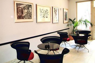 Hotel Art Royal