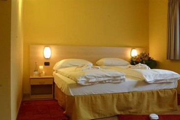 هتل Cepina Albergo Incantato