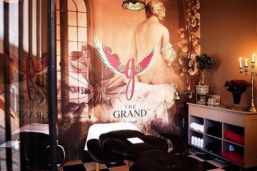 هتل Grand Africa Rooms And Rendezvous