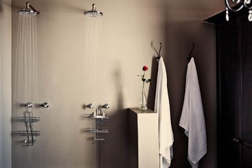 هتل Grand Africa Rooms And Rendezvous