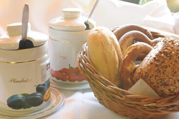 ホテル Herrnbrod & Ständecke