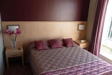 هتل Hôtel Spunta Di Mare