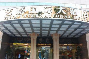 هتل Yijia International