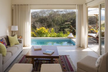 استراحتگاه Puerto Bahia Villas
