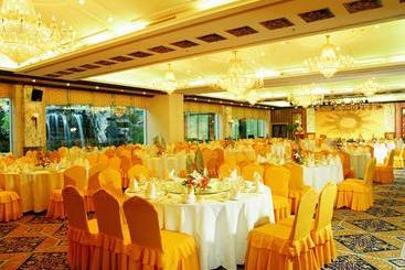 هتل Fragrant Hill Empark  Beijing