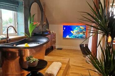 New Amazing The Black Wolf Suite The Grumpy Schnauzer B&b