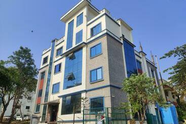 فندق Ashray Residency