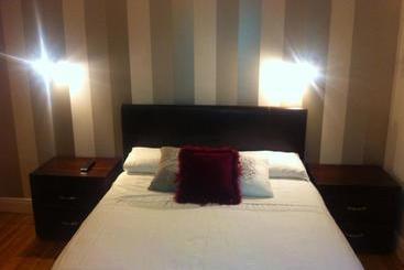 تختخواب و صبحانه Pearse Road Rooms Room Only