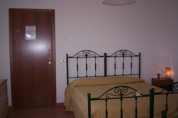 تختخواب و صبحانه Villa Angela Scenic Valley