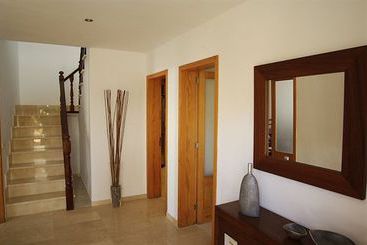 Villa Alcanada