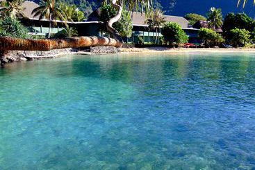 هتل Sadie's By The Sea