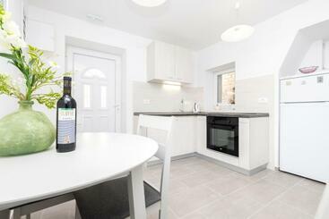Apartment Morris - Veli Losinj