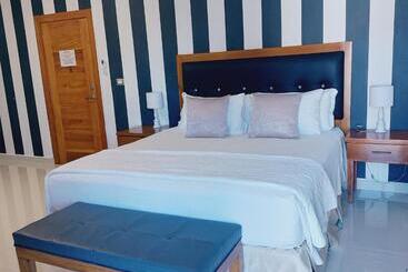تختخواب و صبحانه Gaia Residence Deluxe