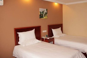 هتل Greentree Inn