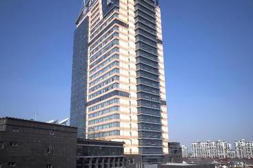 هتل Jinling  Yangzhou