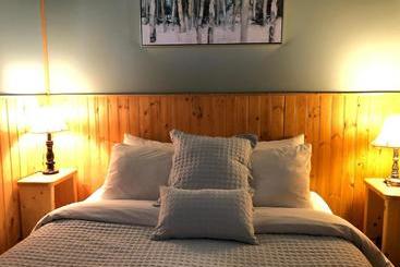 Piccadilly Motel