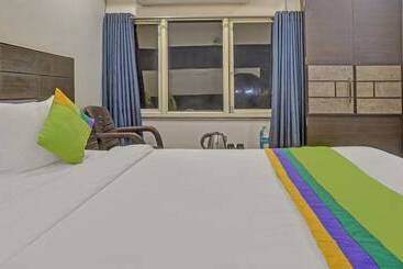 Treebo Trend Hotel Dua Continental