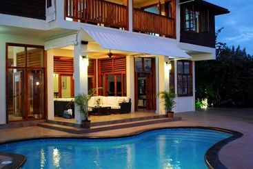 Villas Sur Mer