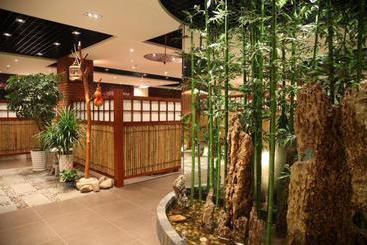 هتل Fortune International Holiday