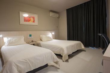 هتل Jinjiang Inn  Hefei Shuanggang