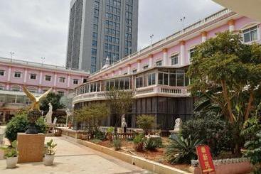 هتل Royal Garden