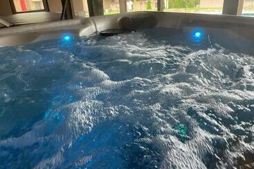 בית מלון כפרי хотелски комплекс саня