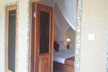 펜션 Molleh Guest House
