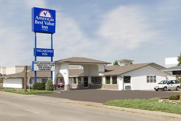 هتل Fort Hays Inn