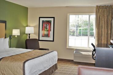 فندق Extended Stay America Suites  St. Louis  Westport  Central