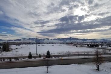 בית מלון כפרי Stonecreek Lodge