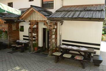 تختخواب و صبحانه Hiša Planšar Bohinj Accommodations