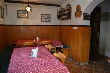 تختخواب و صبحانه Hiša Planšar Bohinj Accommodations