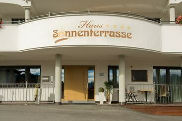 هتل Haus Sonnenterrasse