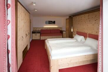 هتل Haus Sonnenterrasse