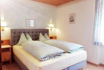 پانسیون Haus Groder
