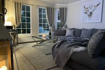 The Cabin At Glan Aber