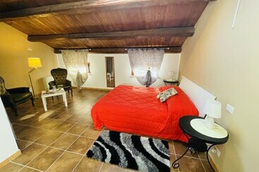 اقامتگاه Casa Vacanza Abbazia Sulmona Parco Della Majella