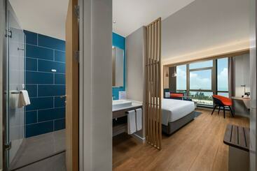 هتل Holiday Inn Express Beihai Silver Beach, An Ihg