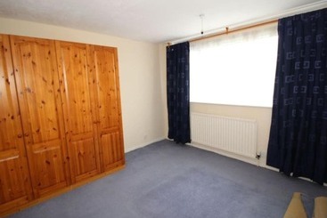 اقامتگاه Inviting 5 Bed House In Stockport Bramhall