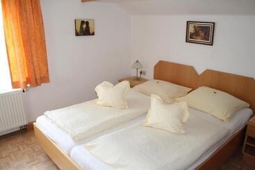 Bed and Breakfast Pension Wolf