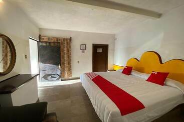 هتل Posada El Pedregal By Oyo Rooms