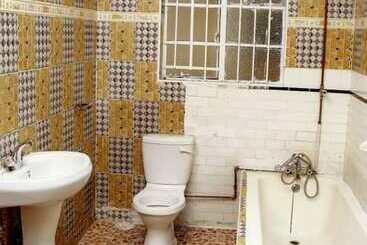 پانسیون Rest Guest House