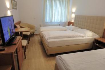 City Hotel Albrecht