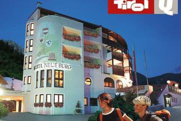 هتل Neue Burg
