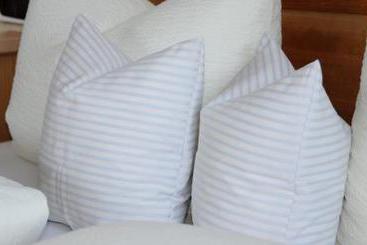 ベッドアンドブレックファースト Simon Pension